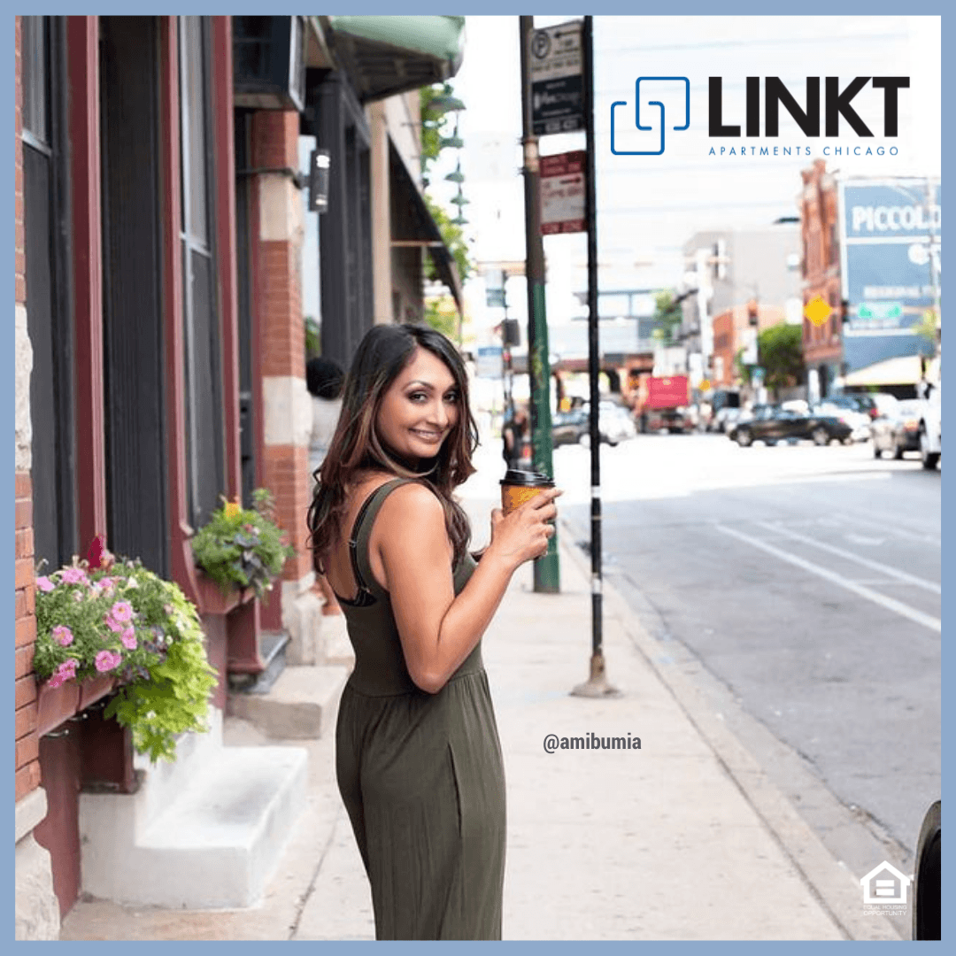 Walk to coffee shops in River west Chicago Iguana Cafe River West walk from Linkt